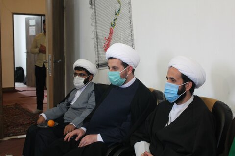 تصاویر/ دیدار مدیر حوزه علمیه کردستان با طلاب مدرسه سفیران هدایت بیجار