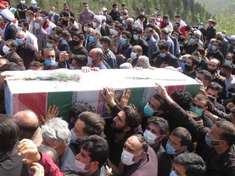 تشییع پیکر مطهر شهید مدافع حرم مجتبی برسنجی در سوادکوه