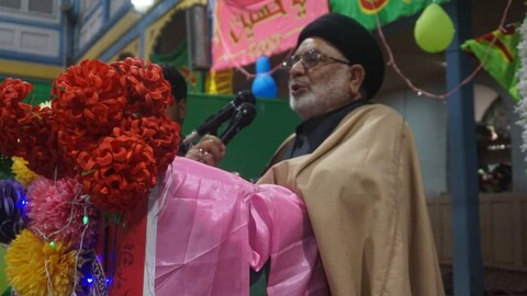قدیمی امام بارگاہ حسن آباد میں محفل میلاد حضرت امام حسین (ع) کا انعقاد: