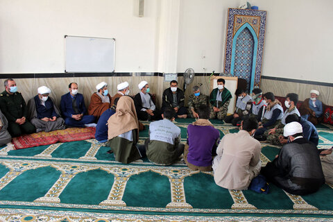 تصاویر/ بازدید نماینده ولی فقیه در خراسان شمالی از گروه‌های جهادی فعال در روستاهای مرزی