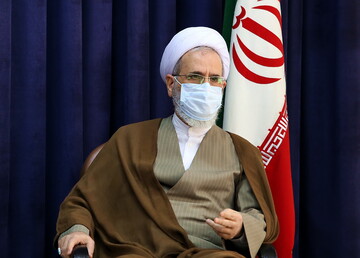 آیت الله اعرافی شایعات منتسب به خود را  تکذیب کرد