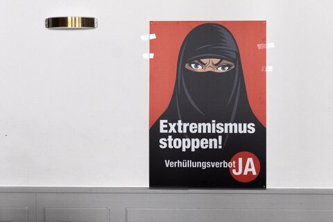وحشت زنان سوئیس در پی رای‌گیری ممنوعیت برقع در ملاءعام