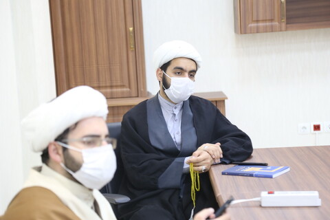 تصاویر / نشست علمی طلاب مستعد پژوهشگری در مدرسه علمیه حضرت ولی‌عصر (عج)