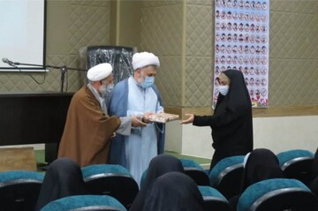 خواهران مبلغ فعال در مرکز مازندران تجلیل شدند