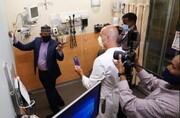 استیکرهای جدید جهت قبله برای بیماران مسلمان در بیمارستان مینه‌سوتا