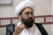 حوزه های علمیه نسخه‌های کارآمد اقتصاد و سیاست اسلامی را استخراج کنند
