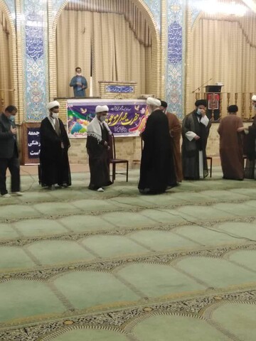 تصاویر/ مراسم عمامه گذاری طلاب مدرسه علمیه المهدی (عج) مسجدسلیمان