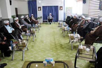 رویکرد ائمه جمعه تلاش برای مشارکت حداکثری و انتخاب اصلح است