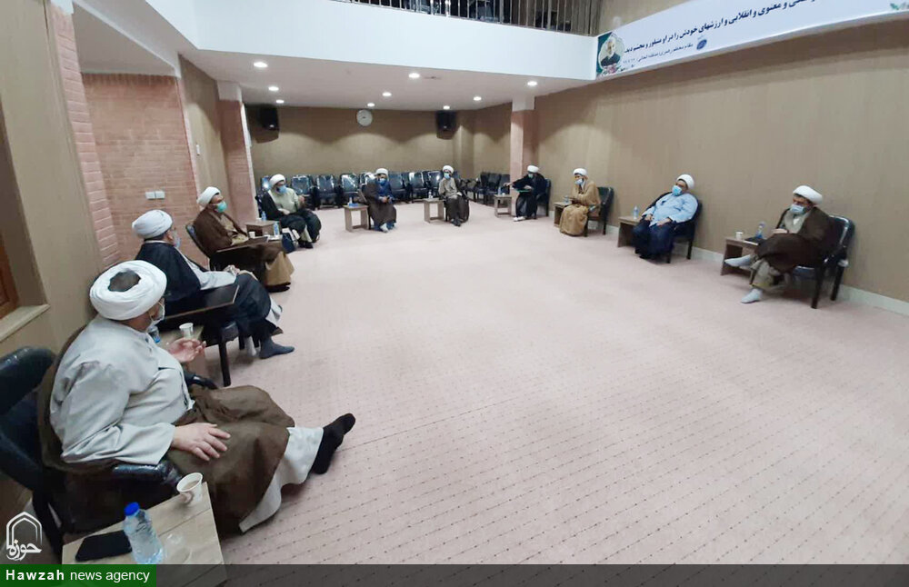 نخستین جلسه شورای هماهنگی نهادهای حوزوی خوزستان در سال جدید برگزار شد+عکس
