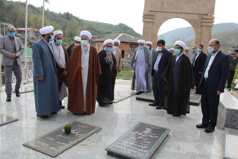 حضور نماینده ولی فقیه در مازندران در روستای کیاسر ساری