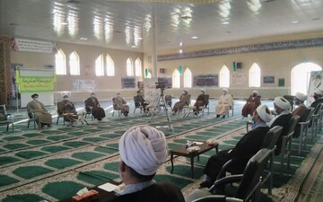 همایش روحانیون عجب شیر برگزار شد