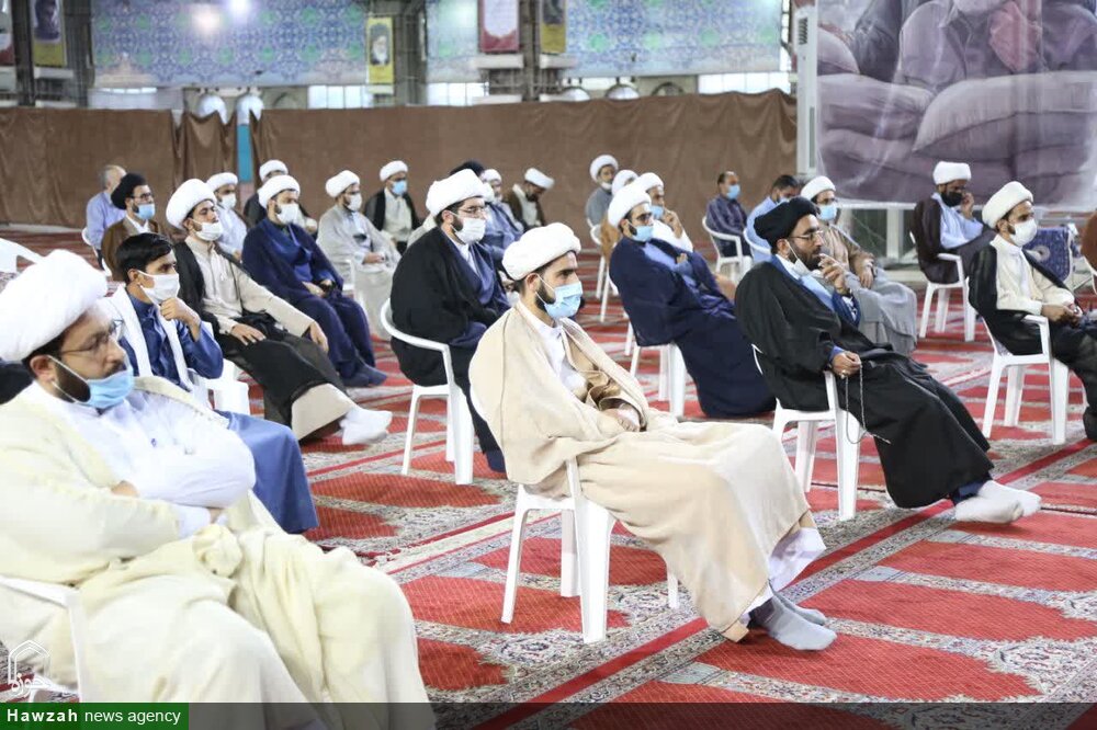  دیدار جمعی از مبلغین مدارس موسسه راه ایمان با نماینده ولی فقیه در خوزستان+عکس