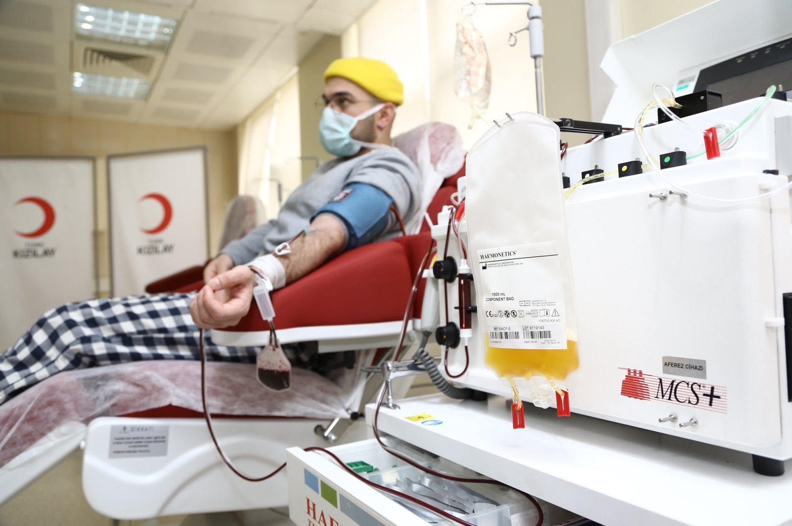 Turkish Red Crescent calls for blood, plasma donations in Ramadan