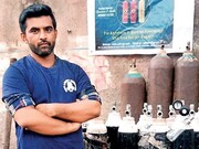 भारत में ऑक्सीजन सिलेंडर की मुफ्त आपूर्ति के लिए मुस्लिम युवा का बड़ा इकदाम