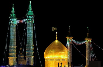 تصاویر/ حال و هوای حرم حضرت فاطمه معصومه(س) در شب میلاد امام حسن مجتبی(ع)