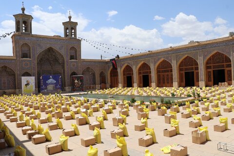 تصاویر| رزمایش کمک مومنانه سپاه ناحیه بقیه الله(عج) در مسجد نصیرالملک