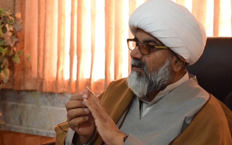 امام خمینی(ره) روش‌های استکبار در جهان اسلام را برملا کرد