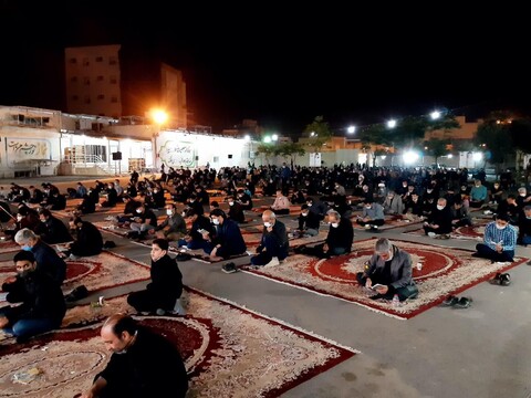 تصاویر/ مراسم احیای شب بیست و سوم ماه رمضان در هیئت رزمندگان ناحیه مقاومت بسیج کاشان