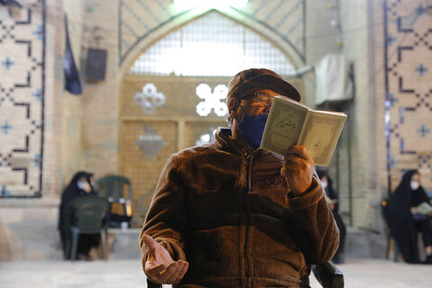 تصاویر / شب زنده داری مردم استان قزوین در آخرین شب از لیالی قدر