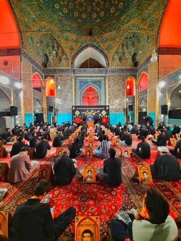 تصاویر/ احیای شب بیست و سوم ماه مبارک رمضان در یزد