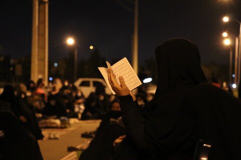 تصاویر| نجوای الغوث الغوث در سومین شب قدر شیراز