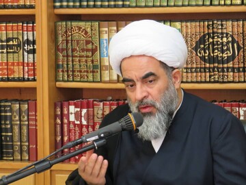 آقای سروش درست عکس آنچه در فقه مطرح است را ادّعا کرد/ آیا به دنبال آن هستید اعلامیه حقوق بشر را جایگزین علم فقه کنید؟