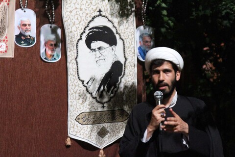 مراسم تقدیر از نیروهای جهادی قرارگاه شهید مدنی