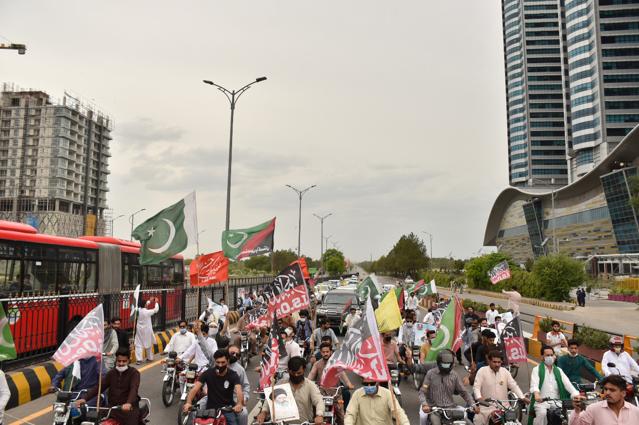 تصاویر/ اسلام آباد میں مظلومین فلسطین سے اظہار یکجہتی اور اسرائیلی بربریت کے خلاف کار اور موٹر بائیک ریلی