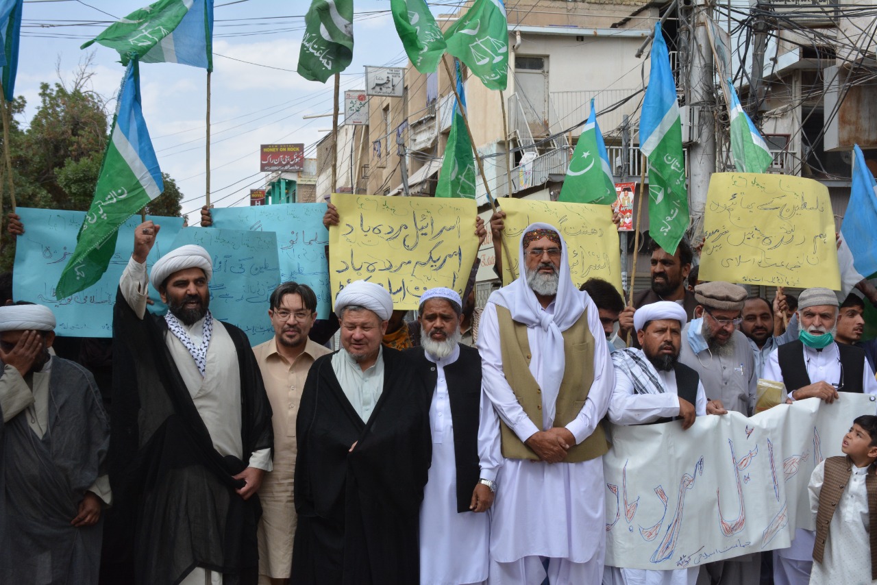 کوئٹہ؛ ملی یکجہتی کونسل بلوچستان کے زیر اہتمام اسرائیل بربریت کے خلاف احتجاجی مظاہرہ، سنی شیعہ علماء کا خطاب