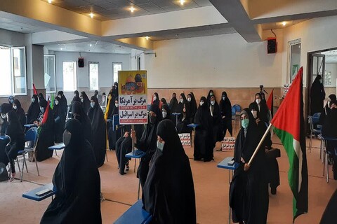 تصاویر/ تجمع طلاب و اساتید مدارس علمیه خواهران ارومیه در حمایت از مردم مظلوم فلسطین