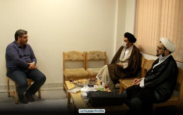 هم اندیشی مسئول موسسه پژوهشی بیت الهدی و پژوهشگر اسناد و مدارک حوزه و روحانیت