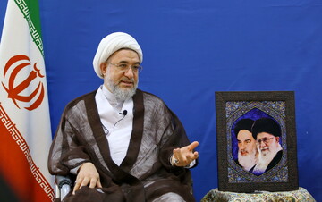 امام خمینی(ره) منادی پیام پیامبران بودند/ شرکت در انتخابات پشتیبانی از جبهه حق است