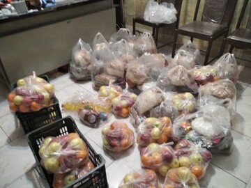 تهیه و توزیع ۵۰۰ بسته معیشتی با همکاری مراکز قرآنی شهرستان شهرکرد