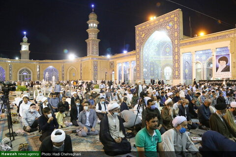 بالصور/ إقامة مجلس تأبين في ذكرى وفاة آية الله العظمى السيد البروجردي في المسجد الأعظم بمدينة قم المقدسة