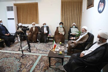 تصاویر/ نشست ائمه جماعات پردیسان با موضوع انتخابات