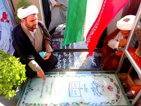 تصاویر| حاشیه سفر مدیران مدارس علمیه فارس به مشهد مقدس