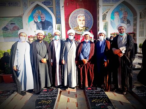 تصاویر| حاشیه سفر مدیران مدارس علمیه فارس به مشهد مقدس