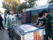 فیلم | فعالیت‌های طلاب مدرسه علمیه صالحیه قزوین در نمایشگاه "ما ملت امام حسینیم"