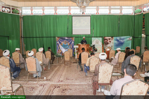 بالصور/ إقامة دورة تعليمية - بحثية لتربية مدرسي نهج البلاغة في أصفهان