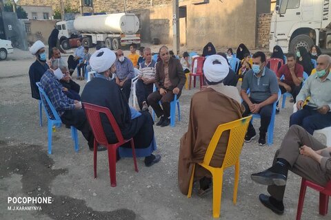 تصاویر/ نشست بصیرتی، سیاسی گروه جهادی مرصاد مدرسه علمیه امام خمینی(ره) اسلام آباد غرب