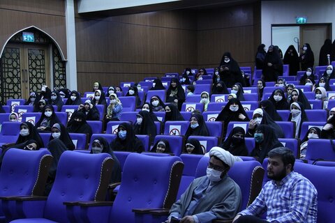 برگزاری جشن باشکوه کریمه در مرکز مدیریت حوزه‌های علمیه خواهران