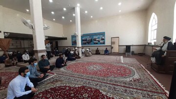 حضور امام جمعه اهواز در جمع طلاب و اساتید مدرسه علمیه حضرت ولیعصر(عج) اهواز