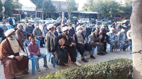 تصاویر/ تبلیغ طلاب حوزه علمیه خراسان شمالی برای حضور حداکثری مردم در پای صندوق‌های رأی