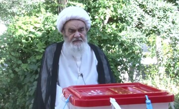 فیلم | شرکت آیت‌الله العظمی مظاهری در انتخابات