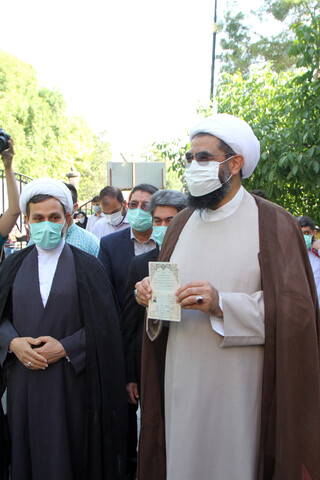 حضور مردم و مسئولان استانی همدان در پای صندوق رای