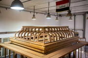 الانتهاءُ من صناعة الهيكل الخشبيّ لشبّاك مرقد السيّدة زينب (عليها السلام)