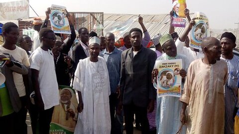 نائیجیریا میں آیت اللہ شیخ ابراہیم زکزکی کی رہائی کیلئے احتجاجی مظاہرہ