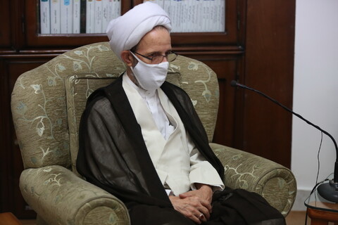 دیدار رئیس موسسه آموزشی و پژوهشی امام خمینی(ره) با آیت الله حسینی بوشهری