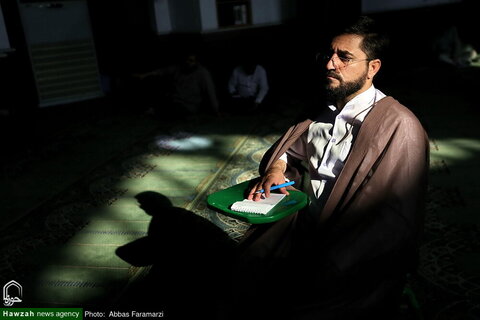 بالصور/ إقامة دورة تخصصية للناشطين الحوزويين في مجال الإعلام والعالم الافتراضي في مدينة رامسر شمالي إيران