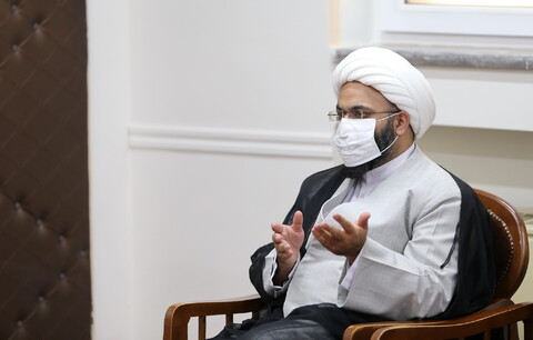 تصاویر/ دیدار رئیس سازمان پژوهش و برنامه ریزی آموزشی کشور با آیت الله حسینی بوشهری